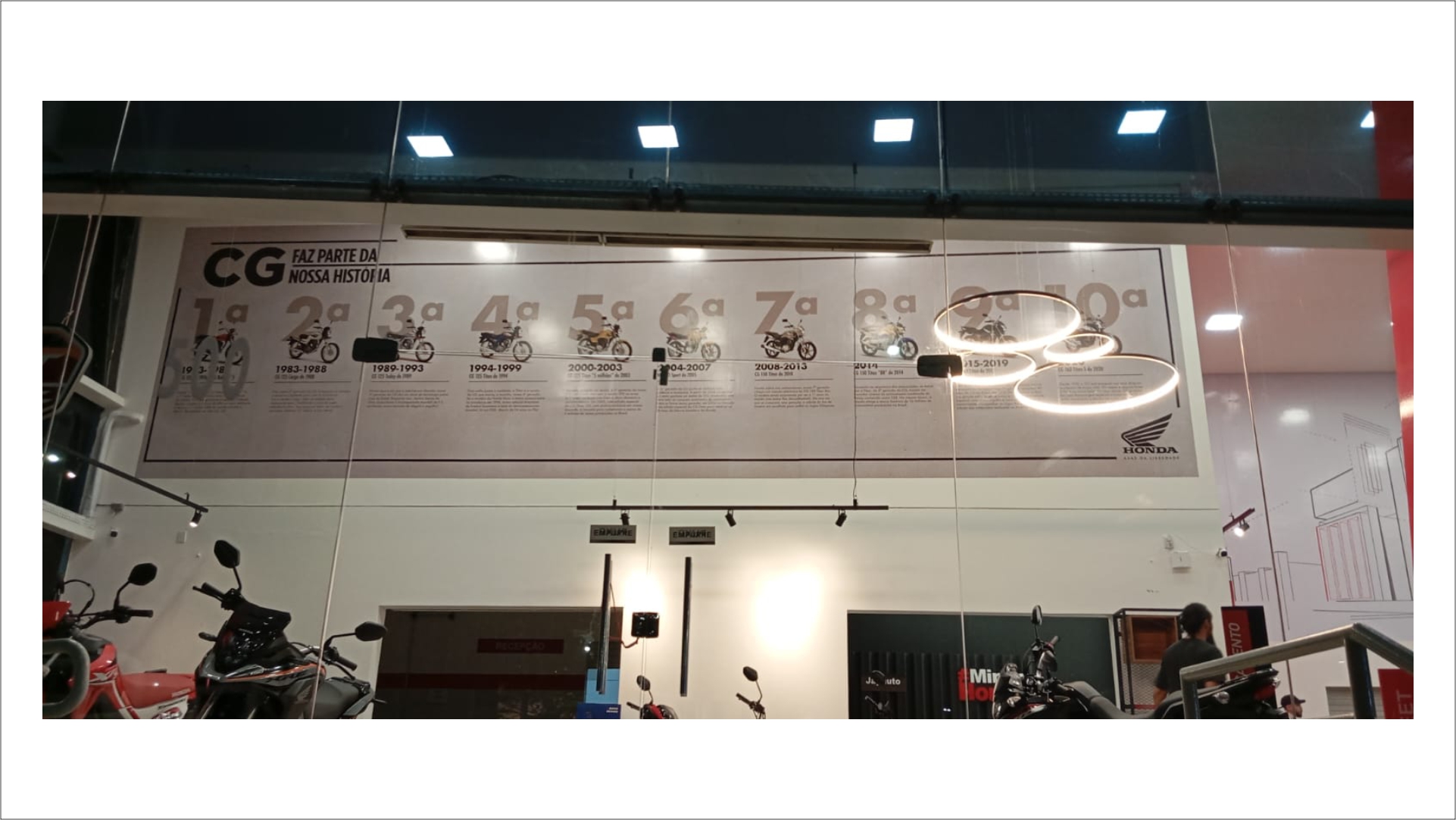 Adesivo grande formato